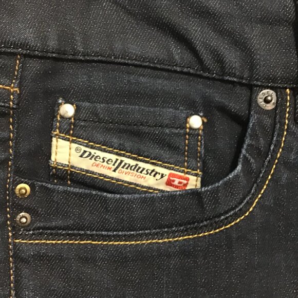 Diesel Ronhar 008AA Dark Wash Straight Leg Jeans Size 29 - Picture 5 of 12